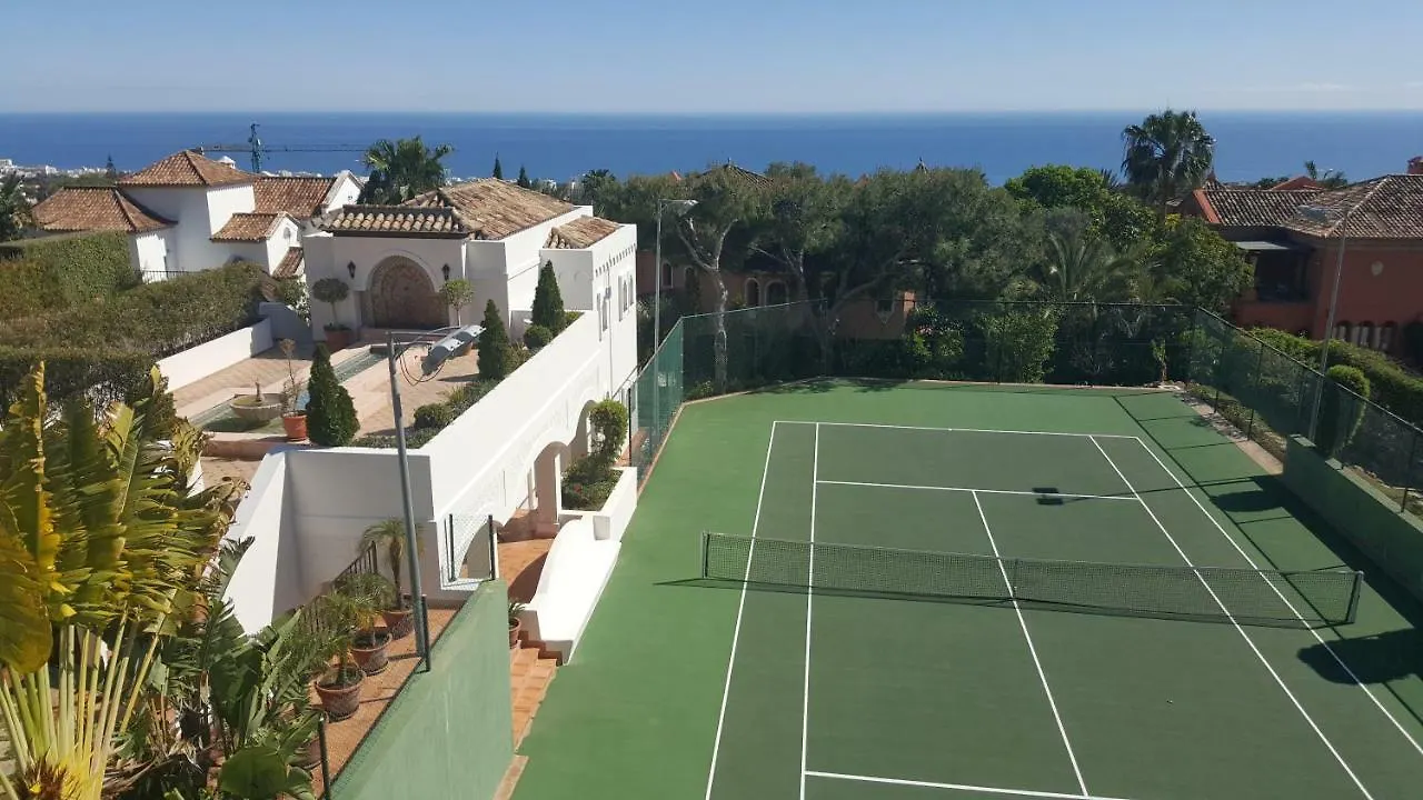 Villa La Perla Blanca Marbella Spain