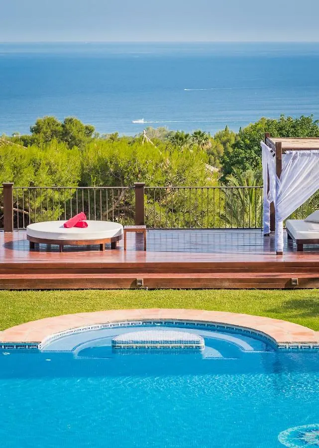 Villa La Perla Blanca Marbella