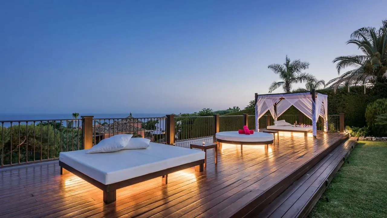 Villa La Perla Blanca Marbella 0*,