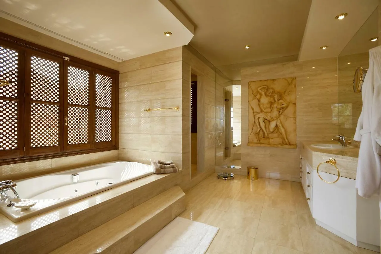 Villa La Perla Blanca Marbella 0*,