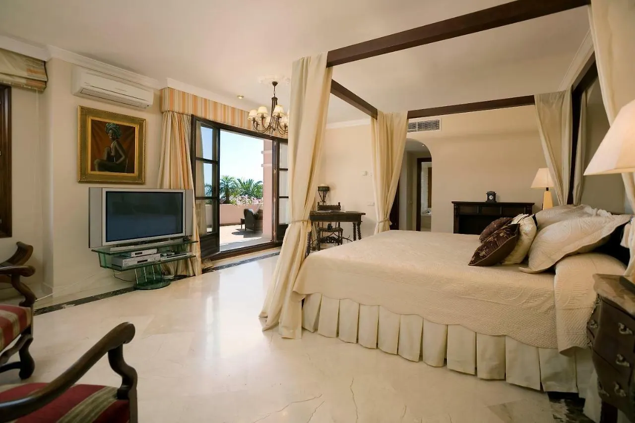 Villa La Perla Blanca Marbella 0*,