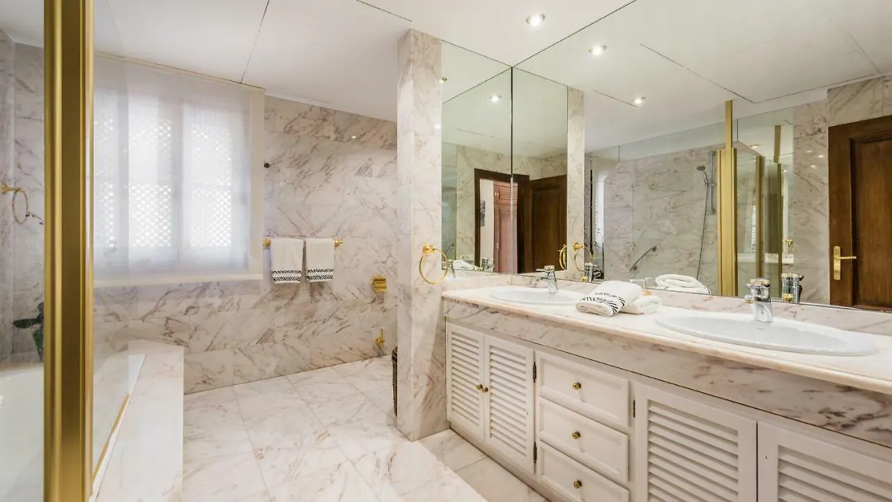 Villa La Perla Blanca Marbella