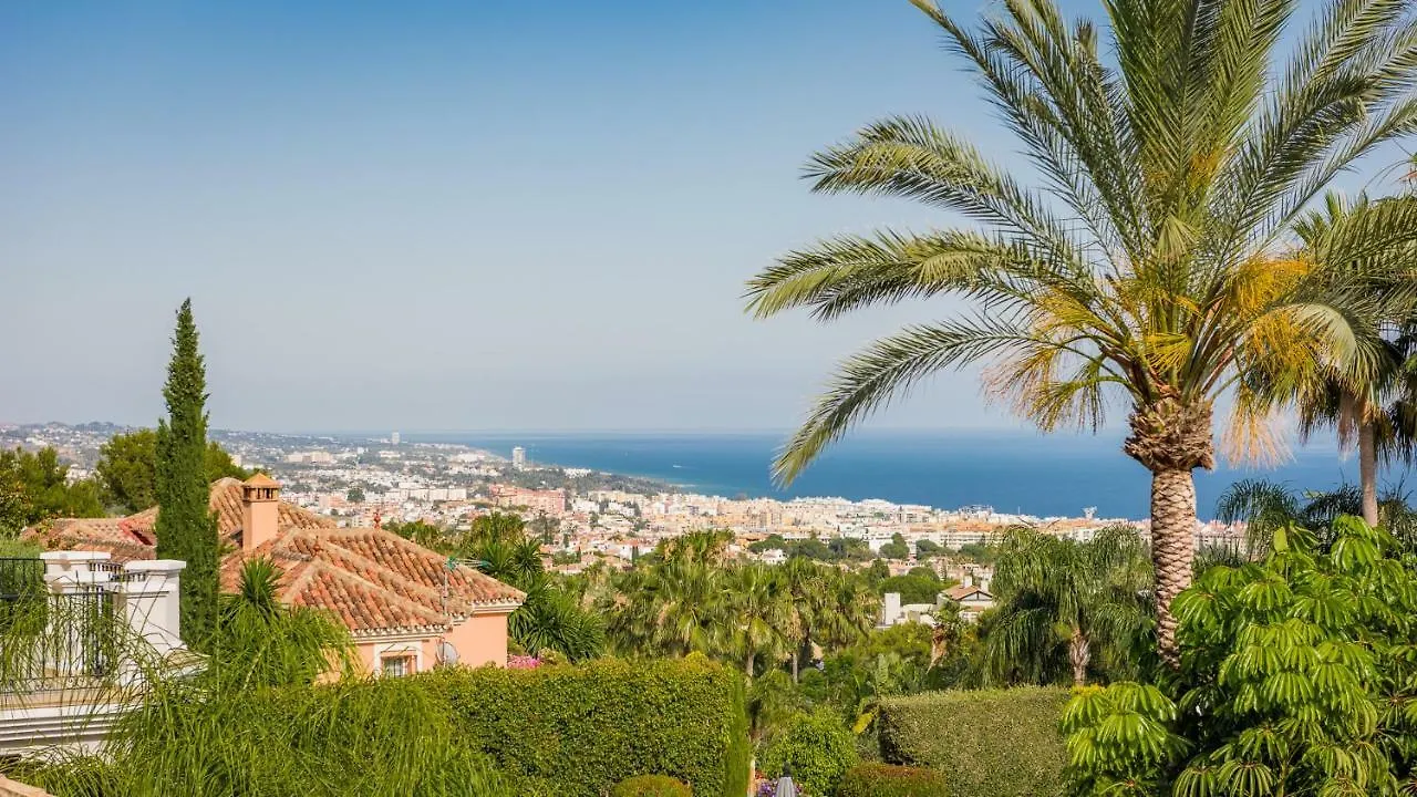 Villa La Perla Blanca Marbella