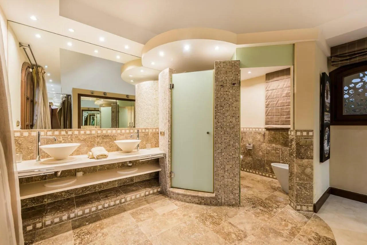 Villa La Perla Blanca Marbella