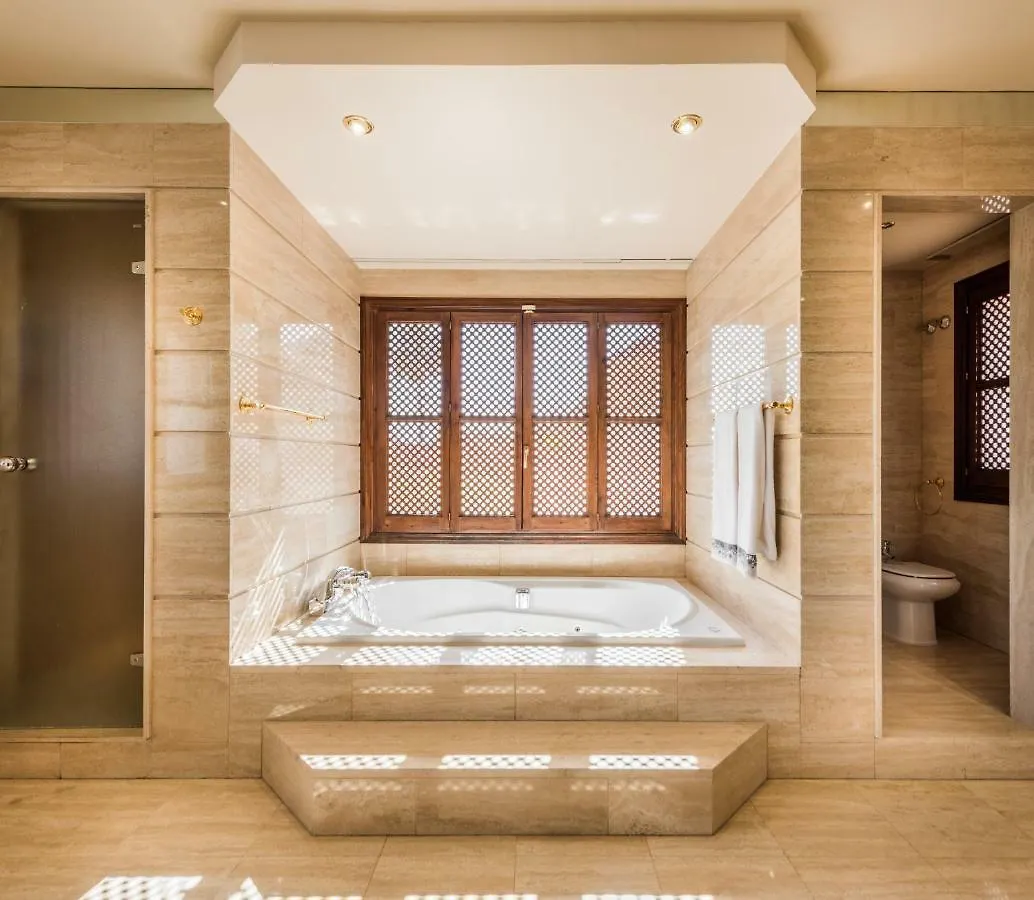 Villa La Perla Blanca Marbella