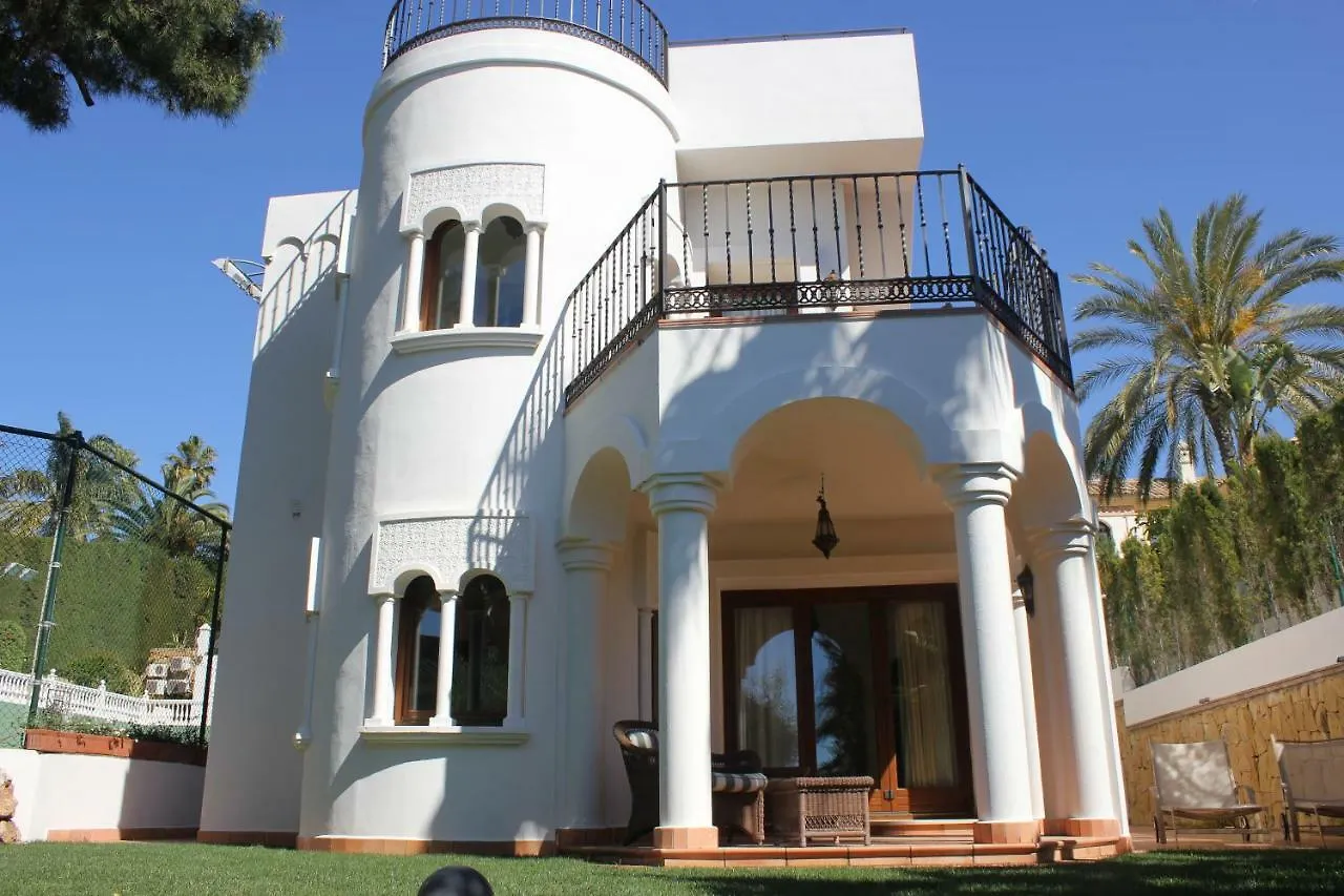 Villa La Perla Blanca Marbella 0*,  Spain