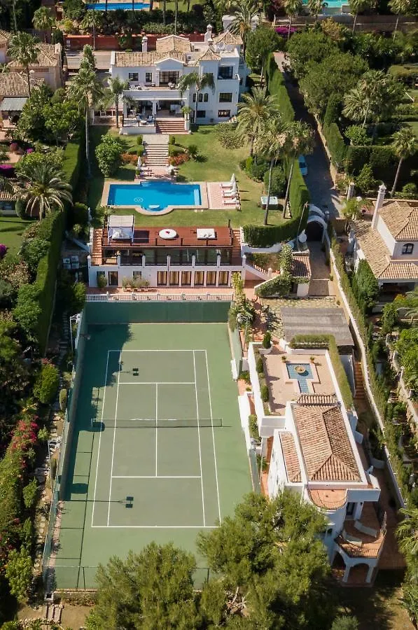 Villa La Perla Blanca Marbella