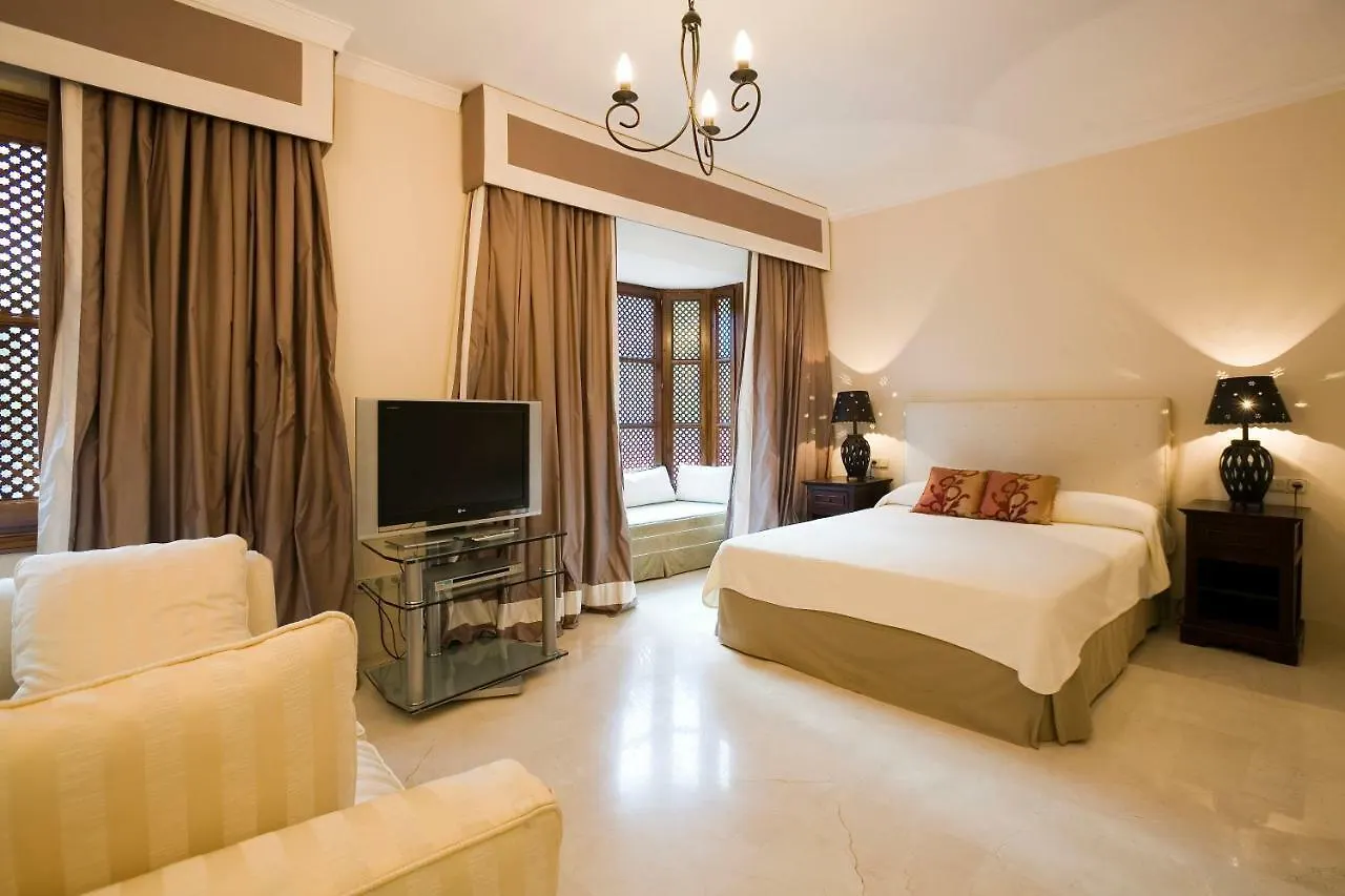 Villa La Perla Blanca Marbella